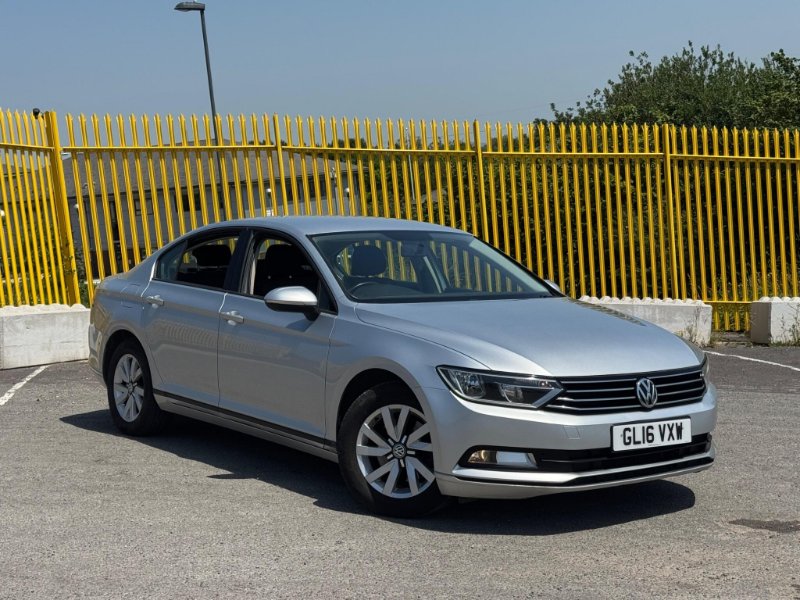 2016 VOLKSWAGEN PASSAT 1.6 TDI BLUEMOTION TECH S EURO 6 S S 4DR 13 TOTAL... photo