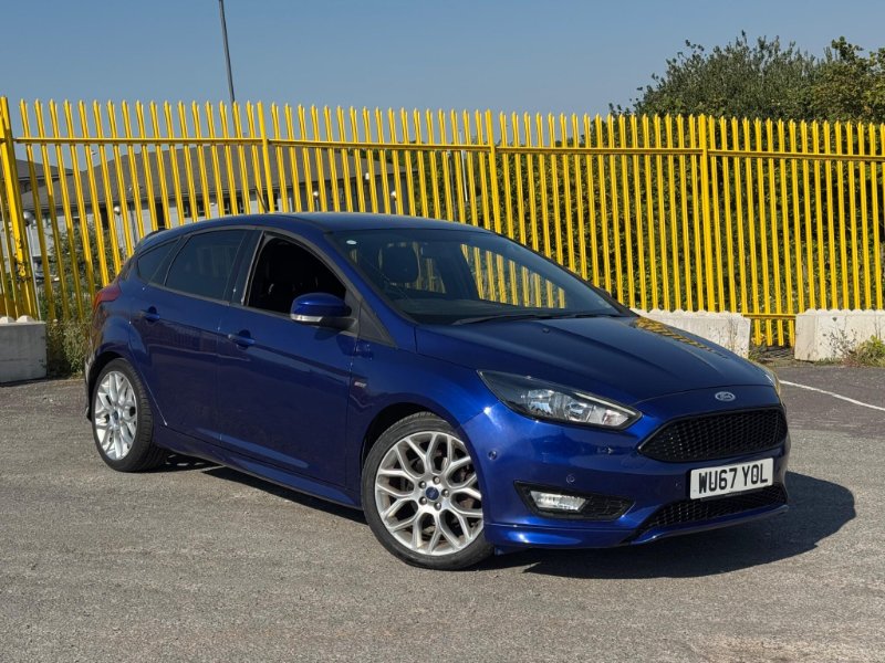 2017 FORD FOCUS 1.0T ECOBOOST ST LINE EURO 6 S S 5DR 11 TOTAL PRICE... photo
