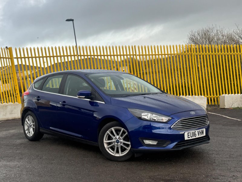 2016 FOCUS 1.0T ECOBOOST ZETEC EURO 6 S S 5DR 12 4,590 MAKE FORD... photo