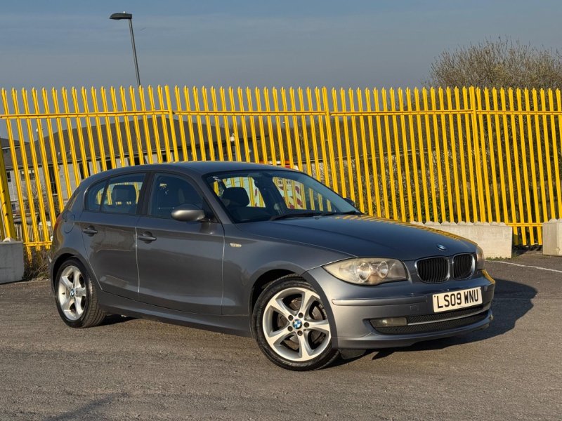 2009 1 SERIES 2.0 116I SPORT EURO 4 5DR 13 4,194 MAKE BMW MODEL 1... photo