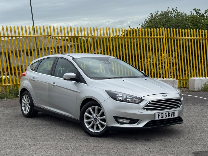 2015 FORD FOCUS 1.0T ECOBOOST TITANIUM EURO 6 S S 5DR 13 TOTAL PRICE 5,490... photo