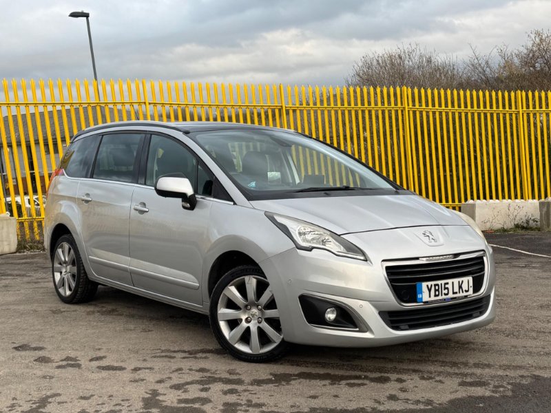 2015 5008 1.6 BLUEHDI ALLURE EURO 6 S S 5DR 13 4,194 MAKE PEUGEOT... photo