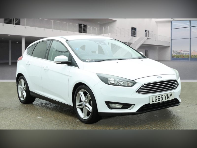 2015 FOCUS 1.0T ECOBOOST TITANIUM EURO 6 S S 5DR 5 5,990 MAKE FORD... photo