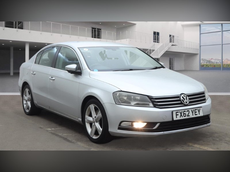 2012 PASSAT 2.0 TDI BLUEMOTION TECH SE EURO 5 S S 4DR 5 5,494... photo
